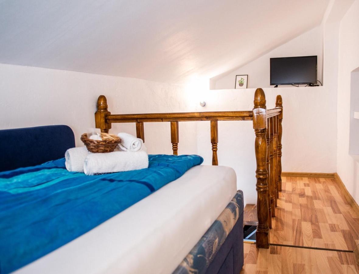 Troll'S House Apartment ซีบิว ภายนอก รูปภาพ