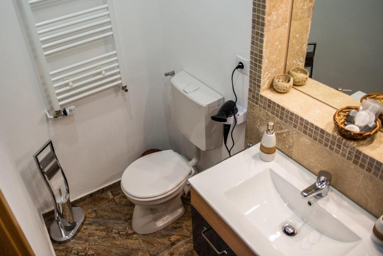 Troll'S House Apartment ซีบิว ภายนอก รูปภาพ