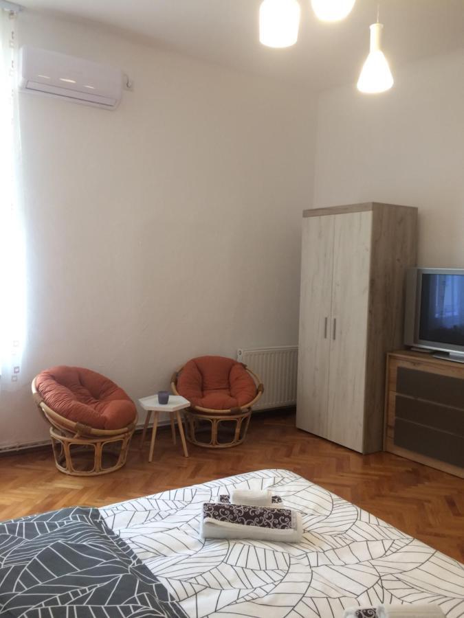Troll'S House Apartment ซีบิว ภายนอก รูปภาพ